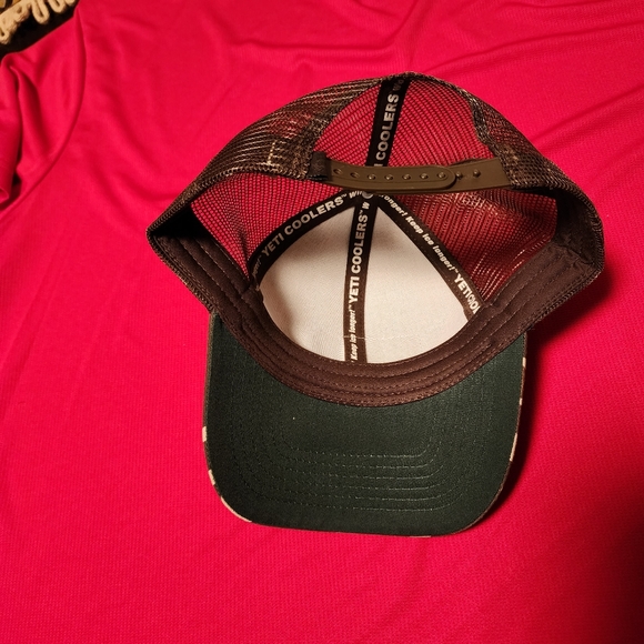 Yeti Camo Hat - Picture 5 of 8